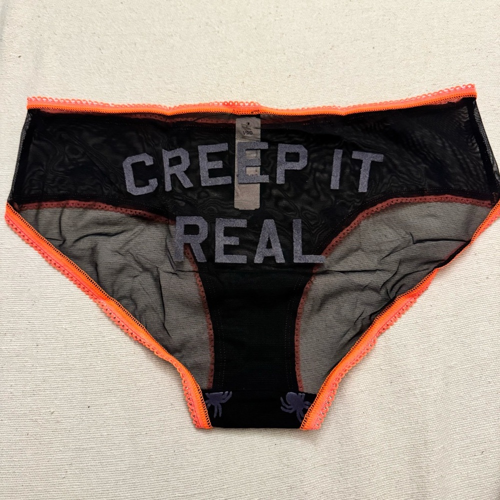 PINK Victoria's Secret Panty Set Size Medium BNWT - Picture 2 of 7